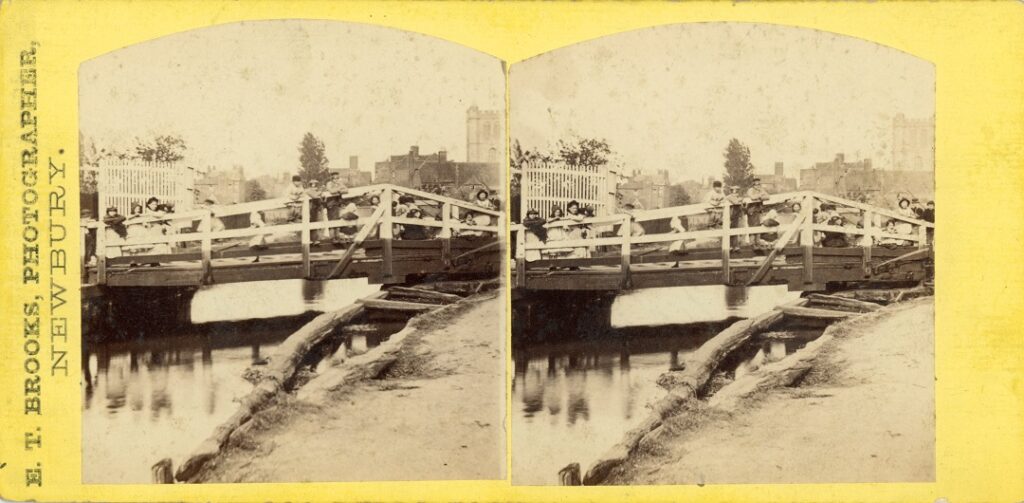 ET Brook Stereocard West Mills Newbury a lovely 3D view of Newbury from around 1865.  Children peer through the canal swing bridge.